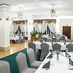Riviera 3*
