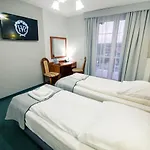 Riviera Hotel