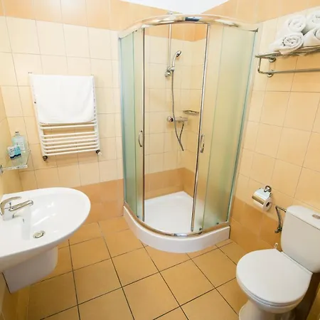 Riviera 3* ז'שוב