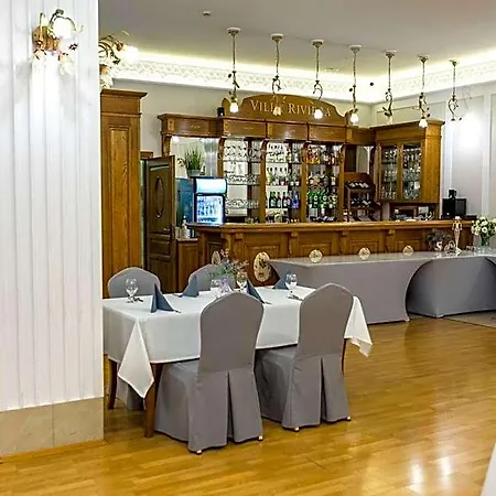 Szálloda Riviera Rzeszów