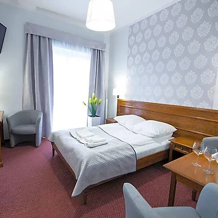 Riviera 3*