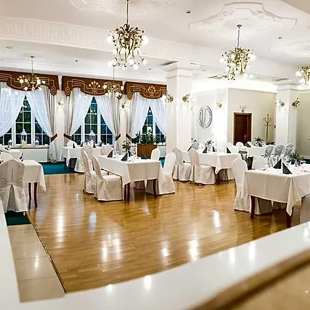 Hotel Riviera 3*